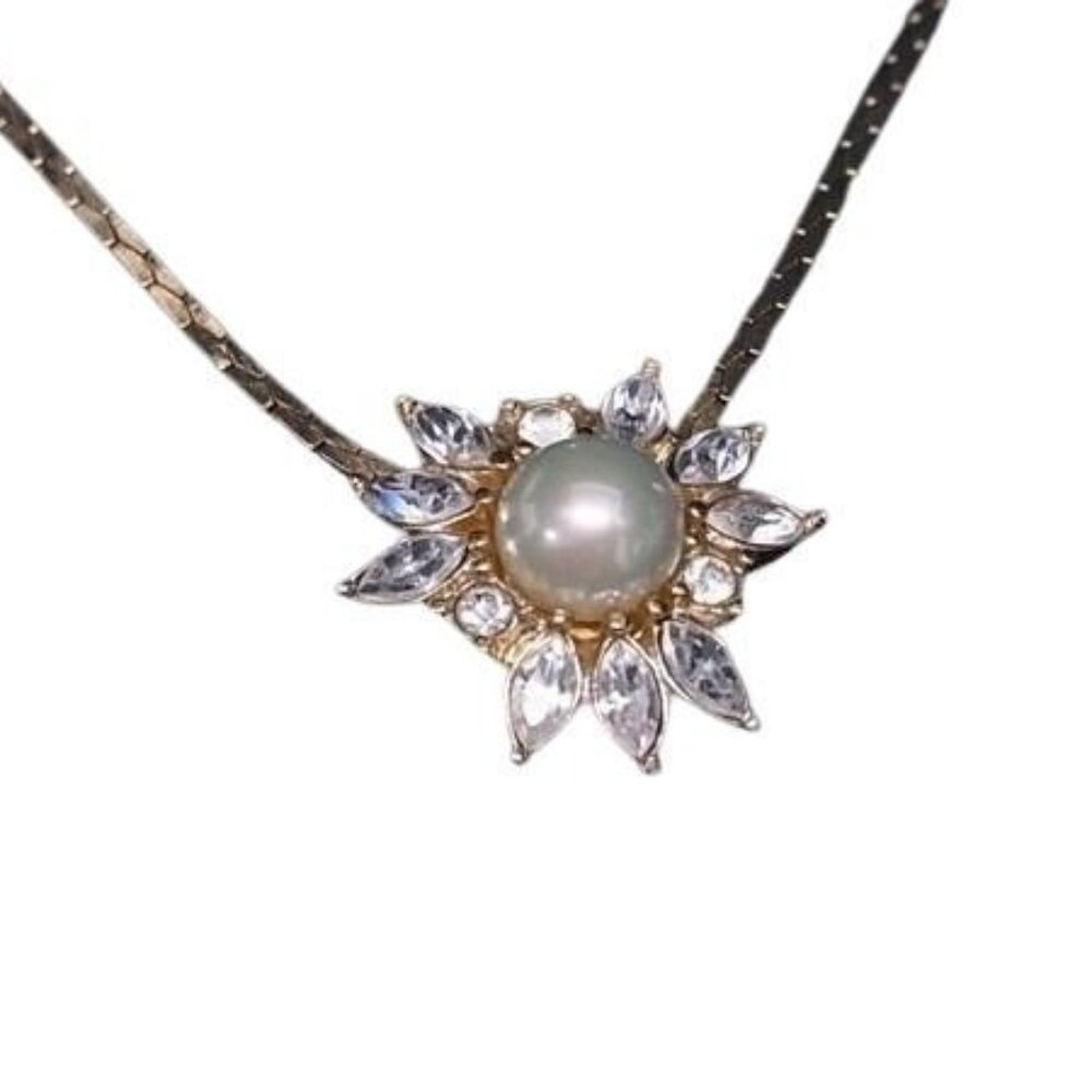 Dior Necklace Gold Metal Pearl - Picture 3 of 3
